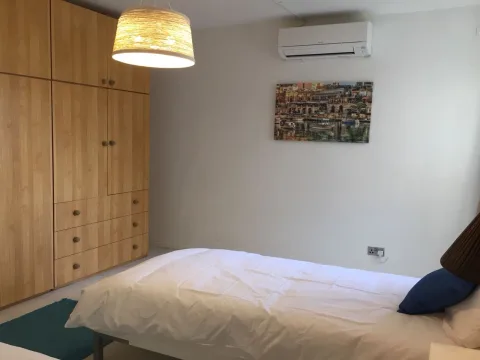 3 bed Apartment For Rent in St Julian's, St Julian's - thumb 4