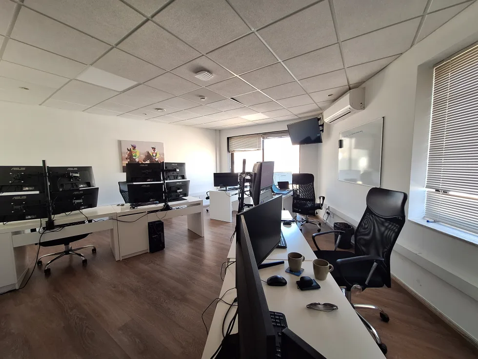 0 bed Office For Rent in Sliema, Sliema - thumb 1