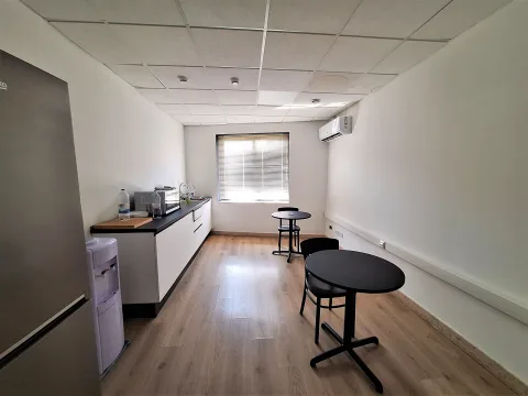 0 bed Office For Rent in Sliema, Sliema - thumb 7