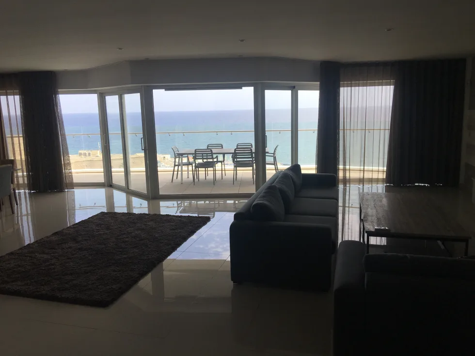 3 bed Apartment For Rent in Sliema, Sliema - thumb 1