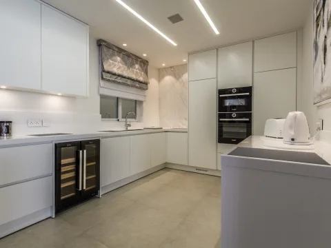 3 bed Apartment For Rent in Sliema, Sliema - thumb 6