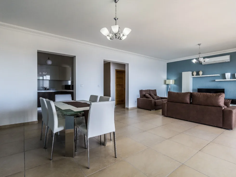3 bed Apartment For Rent in Sliema, Sliema - thumb 3