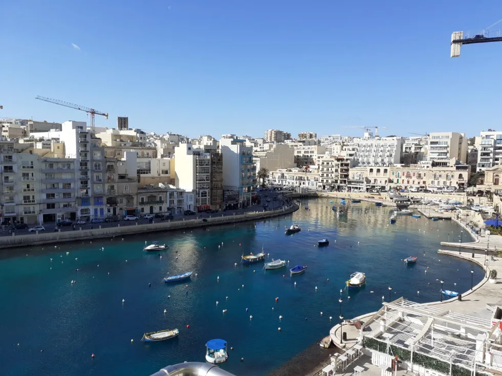 2 bed Apartment For Rent in St Julian's, St Julian's - thumb 1