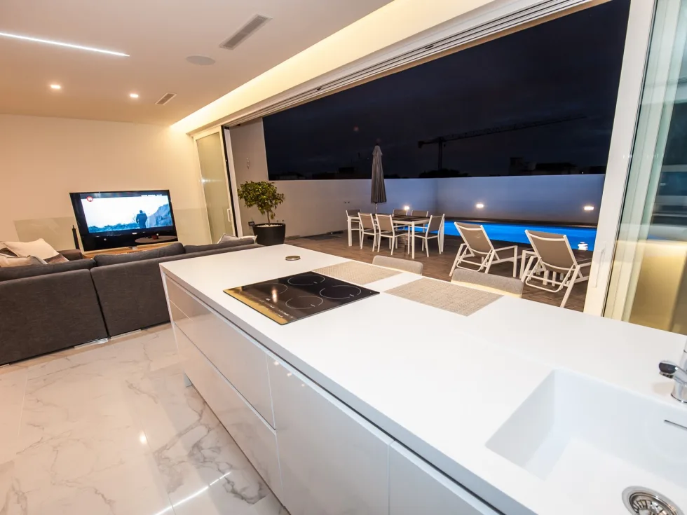 2 bed Maisonette For Rent in St Julian's, St Julian's - thumb 6