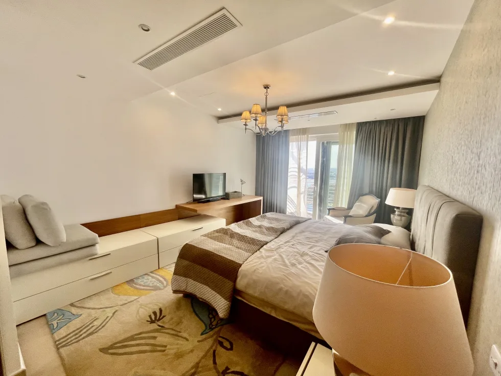 3 bed Penthouse For Rent in Sliema, Sliema - thumb 11