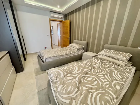 3 bed Penthouse For Rent in Sliema, Sliema - thumb 15