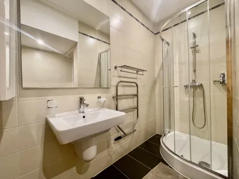 3 bed Penthouse For Rent in Sliema, Sliema - thumb 16