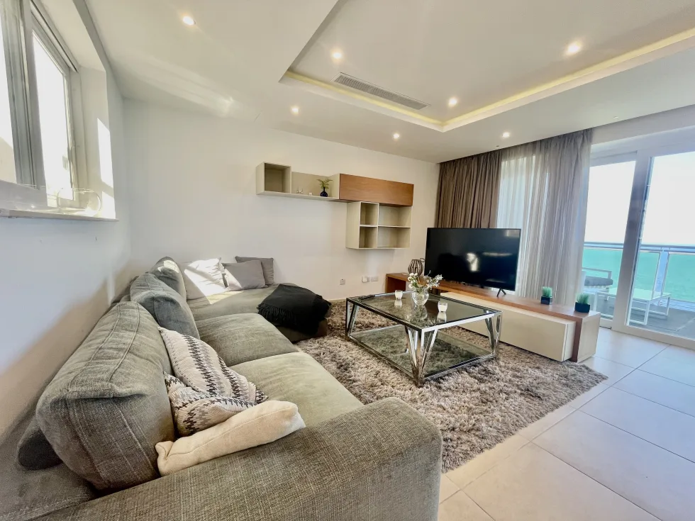 3 bed Penthouse For Rent in Sliema, Sliema - thumb 5