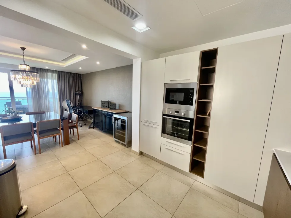 3 bed Penthouse For Rent in Sliema, Sliema - thumb 7