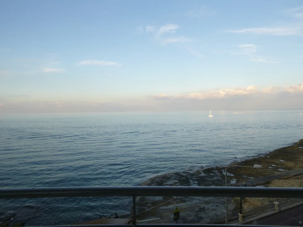 3 bed Apartment For Rent in Sliema, Sliema - thumb 2