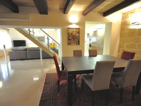 2 bed House of Character For Rent in Gharghur, Gharghur - thumb 5