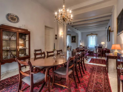 5 bed Villa For Rent in St Julian's, St Julian's - thumb 1