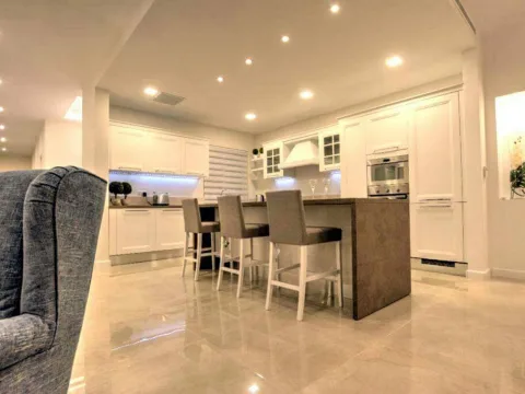 2 bed Apartment For Rent in Sliema, Sliema - thumb 6