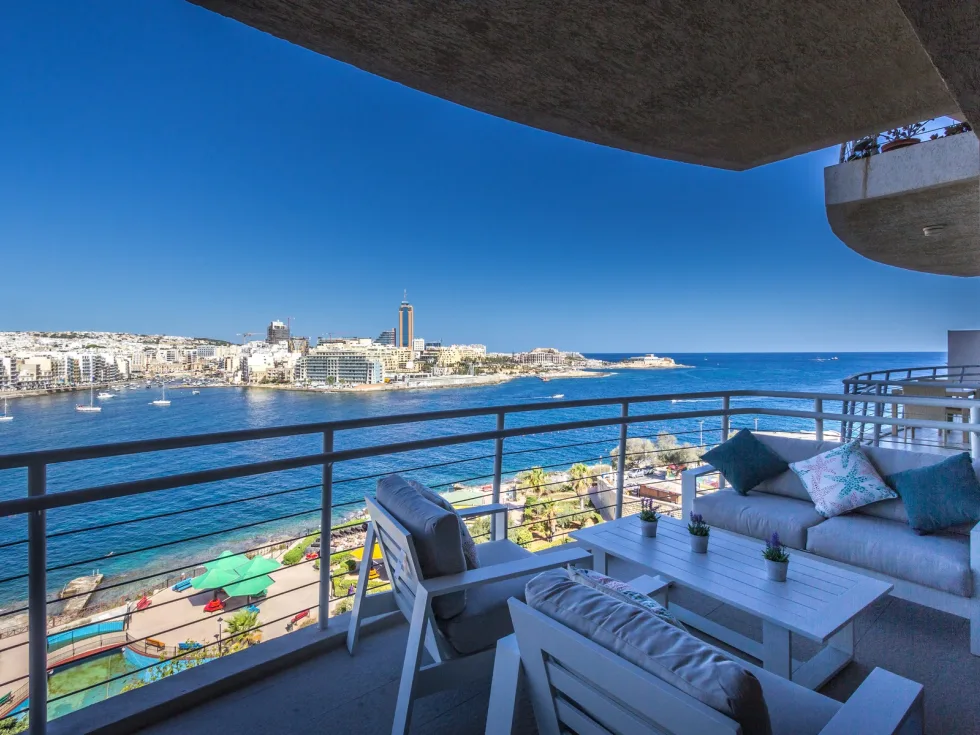 3 bed Apartment For Rent in Sliema, Sliema - thumb 2