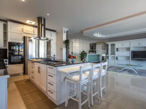 3 bed Apartment For Rent in Sliema, Sliema - thumb 8