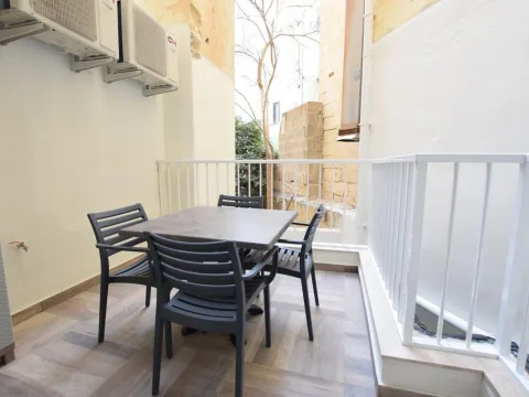 3 bed Apartment For Rent in Sliema, Sliema - thumb 15