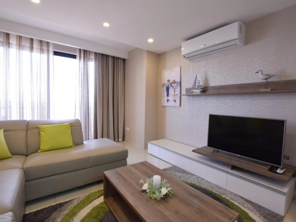 3 bed Apartment For Rent in Sliema, Sliema - thumb 7