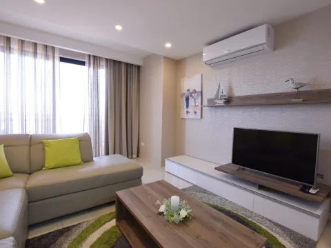 3 bed Apartment For Rent in Sliema, Sliema - thumb 7