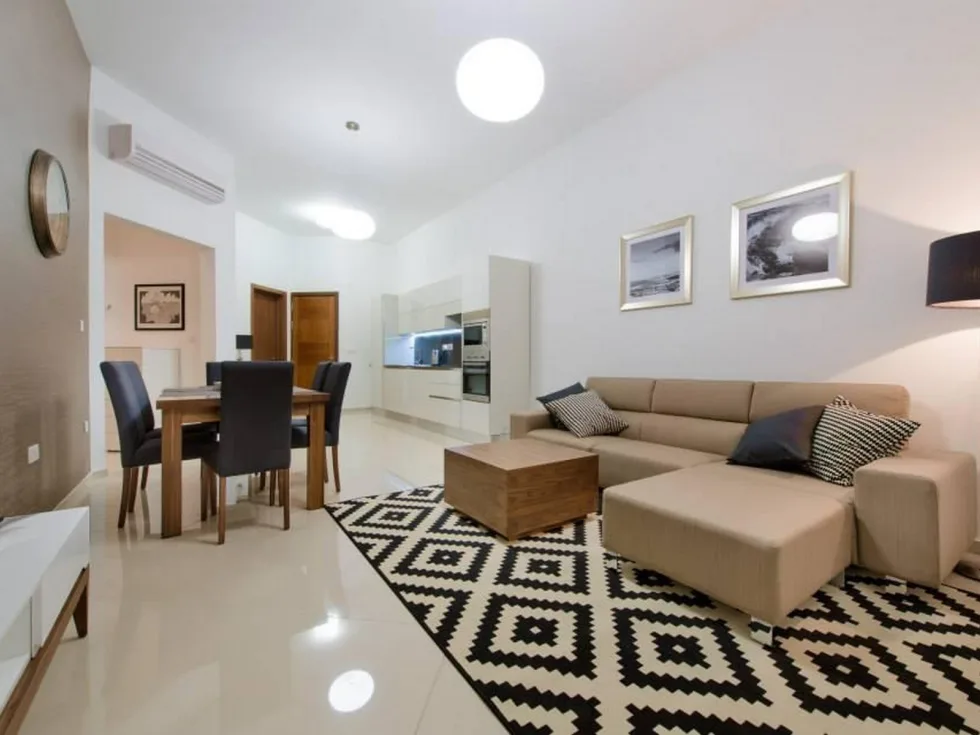 3 bed Apartment For Rent in Swieqi, Swieqi - thumb 2