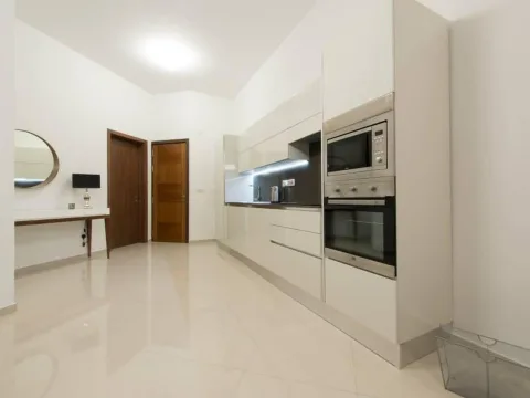 3 bed Apartment For Rent in Swieqi, Swieqi - thumb 6