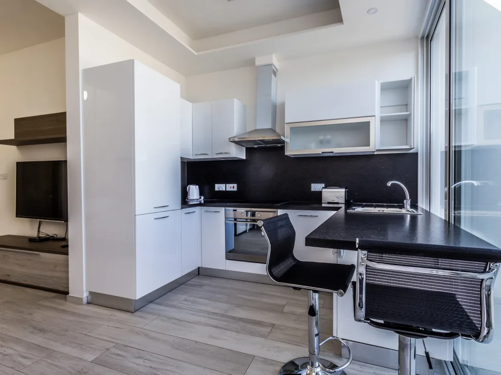 2 bed Penthouse For Rent in St Julian's, St Julian's - thumb 3