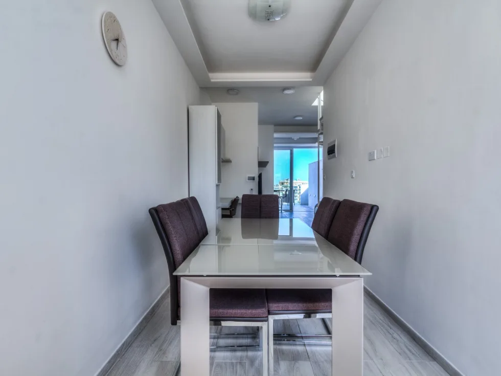 2 bed Penthouse For Rent in St Julian's, St Julian's - thumb 5