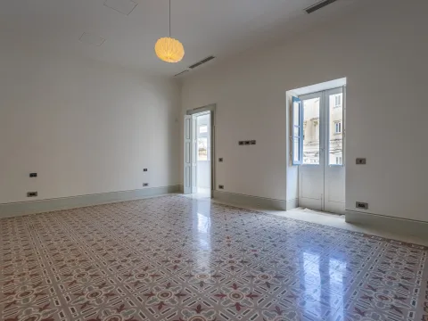 7 bed Town House For Sale in Sliema, Sliema - thumb 22