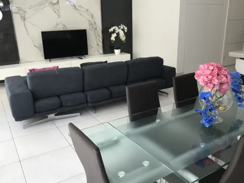 3 bed Apartment For Rent in Sliema, Sliema - thumb 1