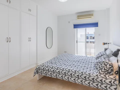 3 bed Apartment For Rent in St Julian's, St Julian's - thumb 8