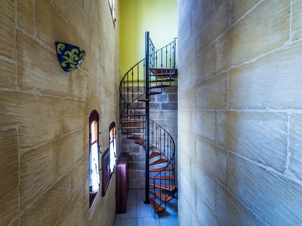 3 bed House of Character For Rent in Attard, Attard - thumb 10