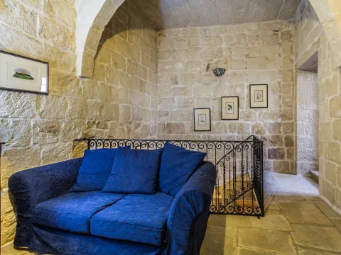 3 bed House of Character For Rent in Attard, Attard - thumb 11