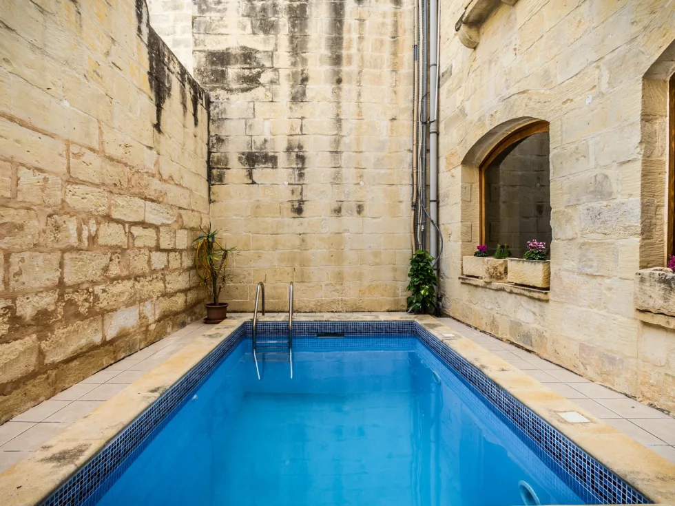 3 bed House of Character For Rent in Attard, Attard - thumb 3