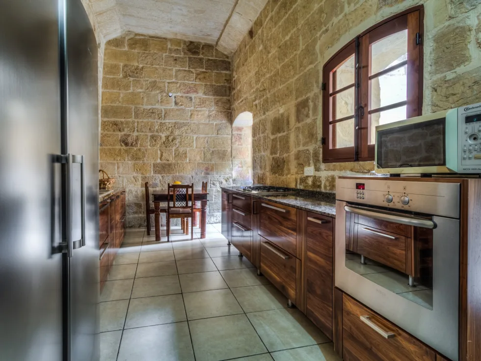 3 bed House of Character For Rent in Attard, Attard - thumb 7