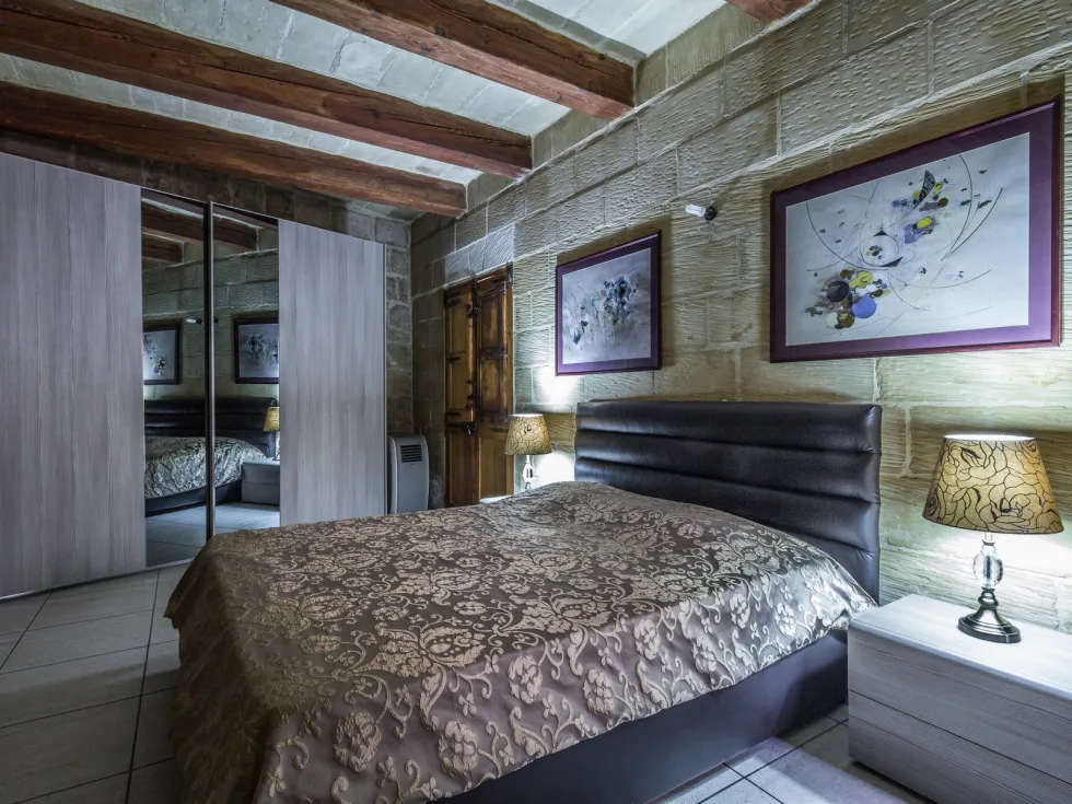 3 bed House of Character For Rent in Attard, Attard - thumb 8