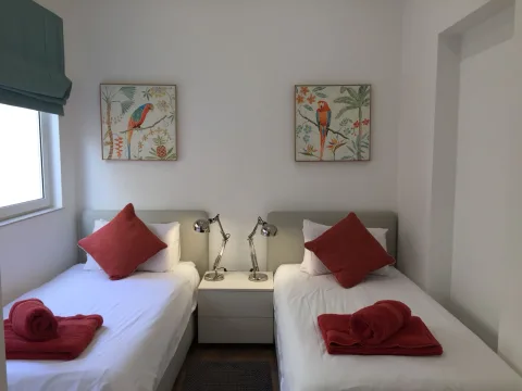 4 bed Apartment For Rent in Sliema, Sliema - thumb 8