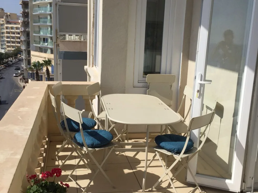 4 bed Apartment For Rent in Sliema, Sliema - thumb 9