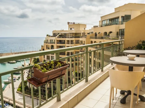 3 bed Apartment For Rent in St Julian's, St Julian's - thumb 1