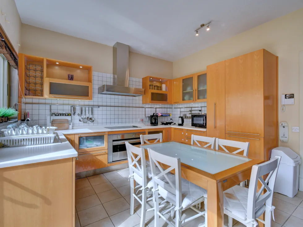 4 bed Villa For Rent in Iklin, Iklin - thumb 11