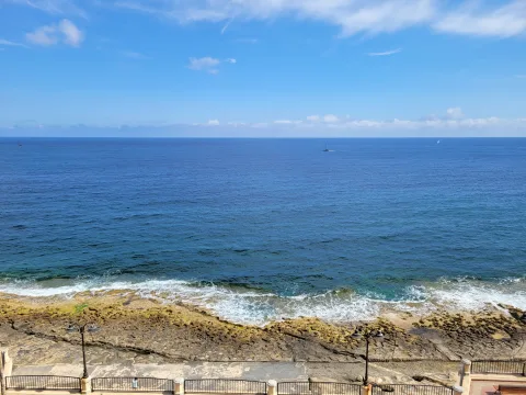 3 bed Apartment For Rent in Sliema, Sliema - thumb 2