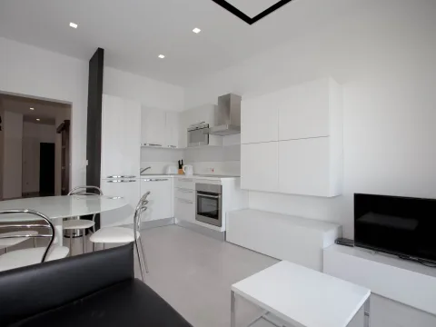 3 bed Apartment For Rent in Sliema, Sliema - thumb 3