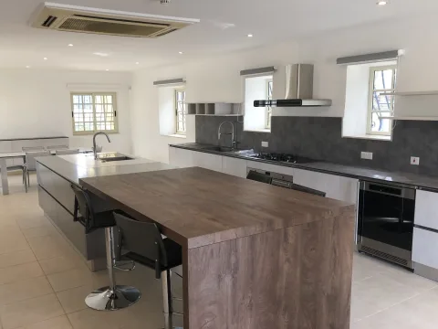 5 bed Villa For Rent in Naxxar, Naxxar - thumb 3