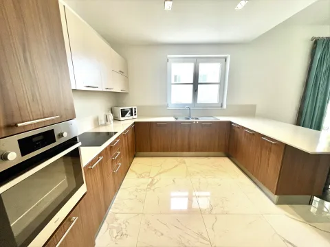 3 bed Apartment For Rent in Sliema, Sliema - thumb 6