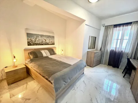 3 bed Apartment For Rent in Sliema, Sliema - thumb 8