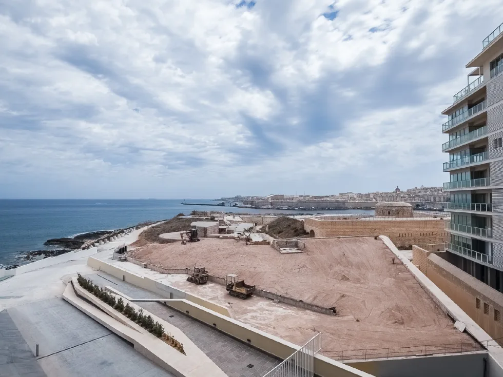 2 bed Apartment For Rent in Sliema, Sliema - thumb 17