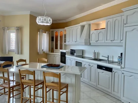 3 bed Apartment For Rent in Sliema, Sliema - thumb 4