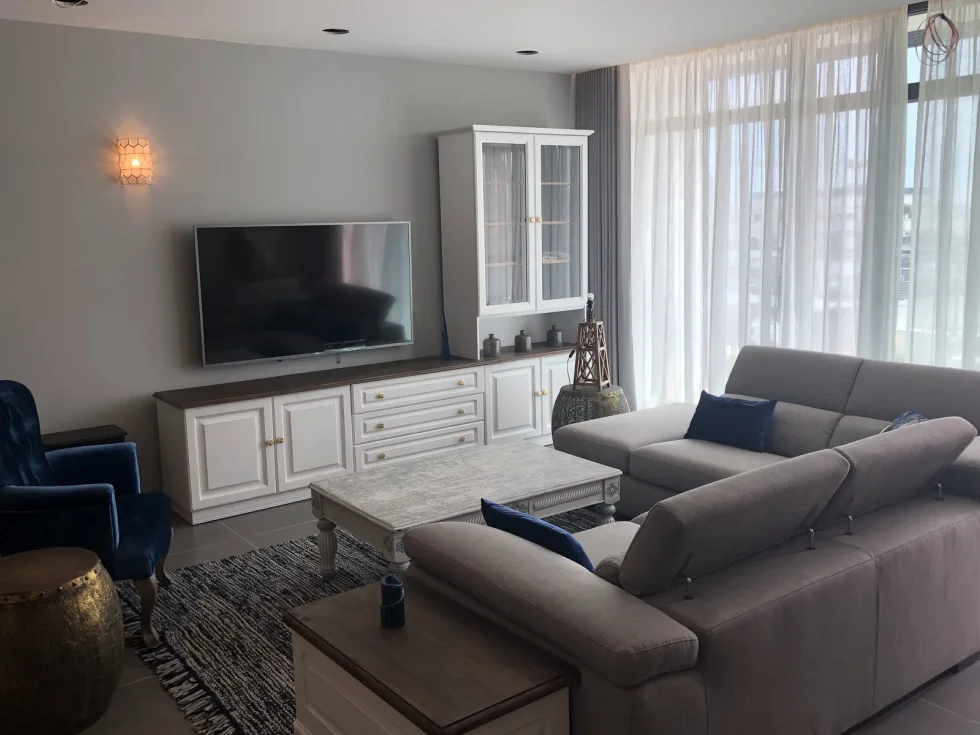 3 bed Apartment For Sale in St Julian's, St Julian's - thumb 2