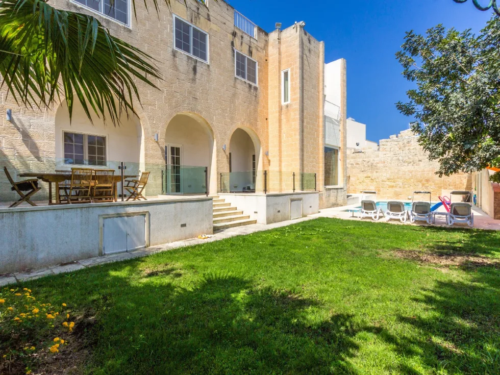 6 bed House of Character For Rent in Gharghur, Gharghur - thumb 10