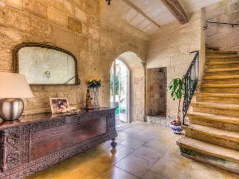 6 bed House of Character For Rent in Gharghur, Gharghur - thumb 3