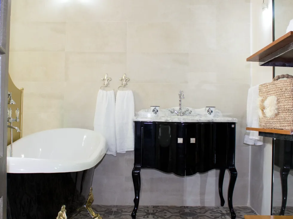 7 bed Town House For Sale in Sliema, Sliema - thumb 16