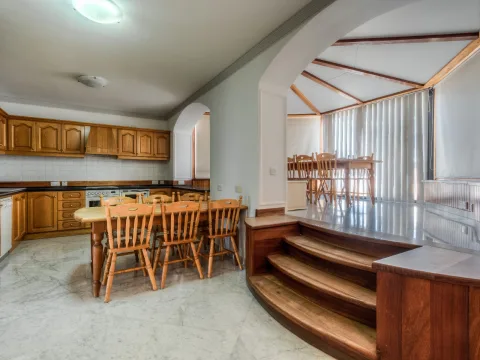 2 bed Penthouse For Rent in St Julian's, St Julian's - thumb 5